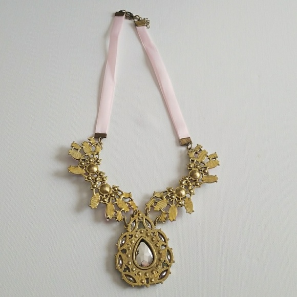 Fashion Necklace - Picture 4 of 4